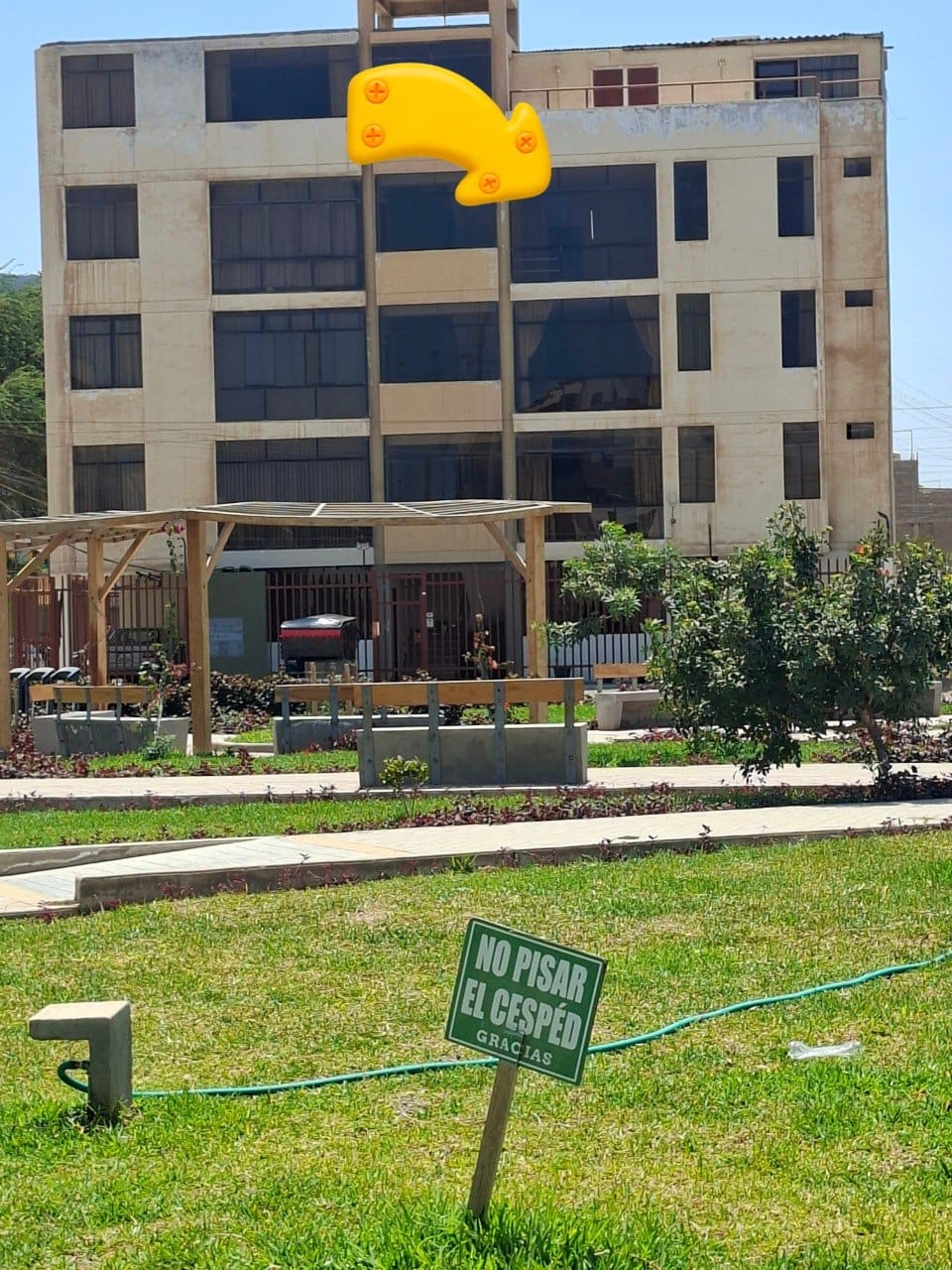Departamento en Jardines de Santa Rosa